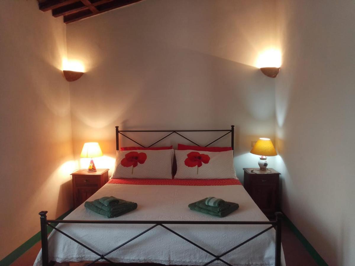 Casa Vacanze "Nonna Vela" Petroio Exterior foto